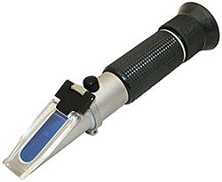 Beer brewing refractometer